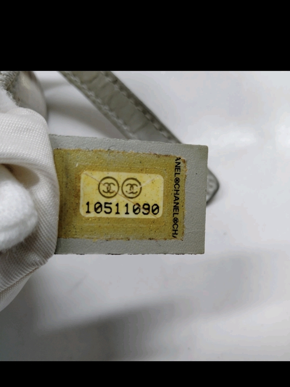 Authentic CHANEL Cream and White Crossbody Camera Bag with CC Charm - Picture 8 of 9